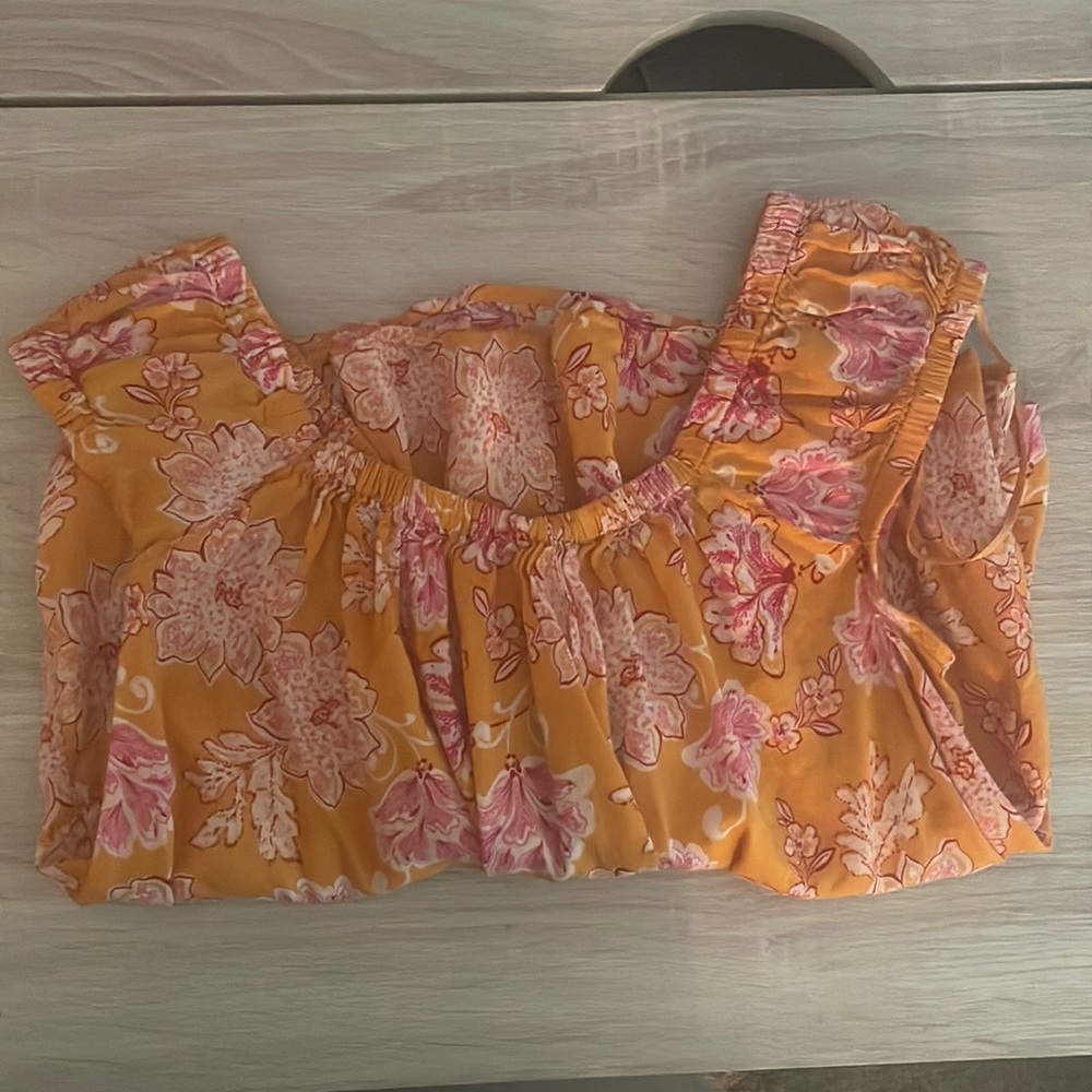 flower print old navy blouse